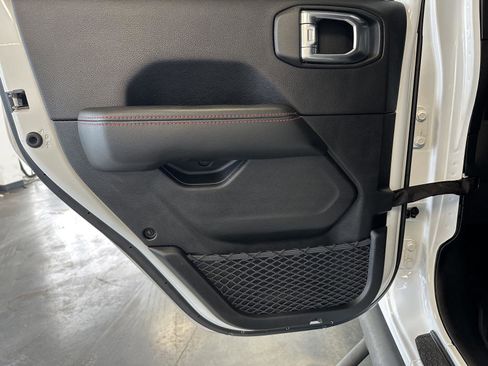 Used 2021 Jeep Wrangler Unlimited Rubicon w/ Safety Group image 24