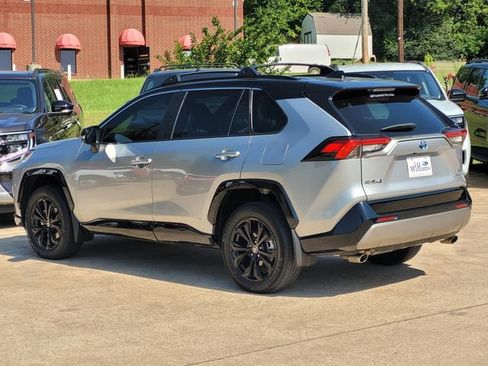 Used 2023 Toyota RAV4 XSE AWD/4WD image 6