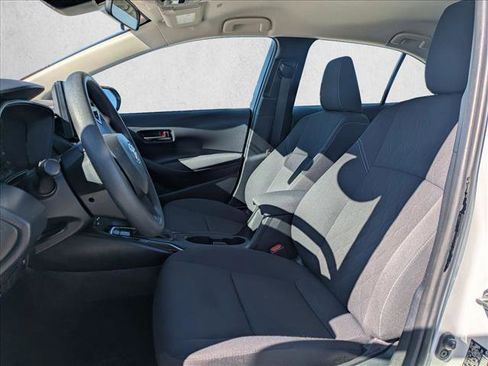 Used 2024 Toyota Corolla LE image 15