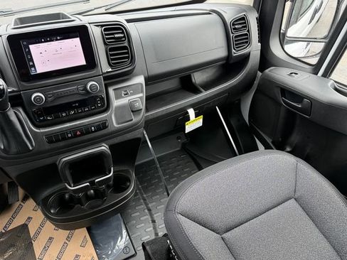 New 2026 RAM ProMaster 2500 image 34