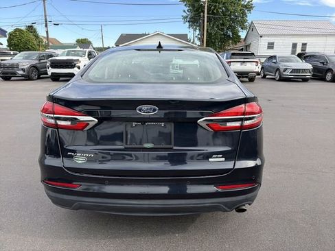 Used 2020 Ford Fusion SE FWD image 5