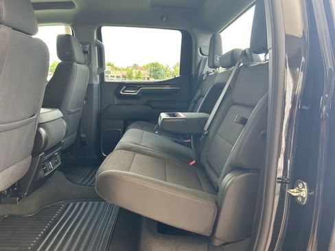 Used 2026 GMC Sierra 1500 Elevation AWD/4WD image 9