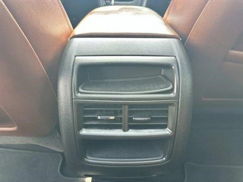 Certified 2024 Cadillac XT5 Sportv AWD/4WD image 14