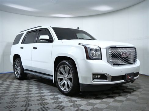 Used 2015 GMC Yukon Denali w/ Touring Package image 1