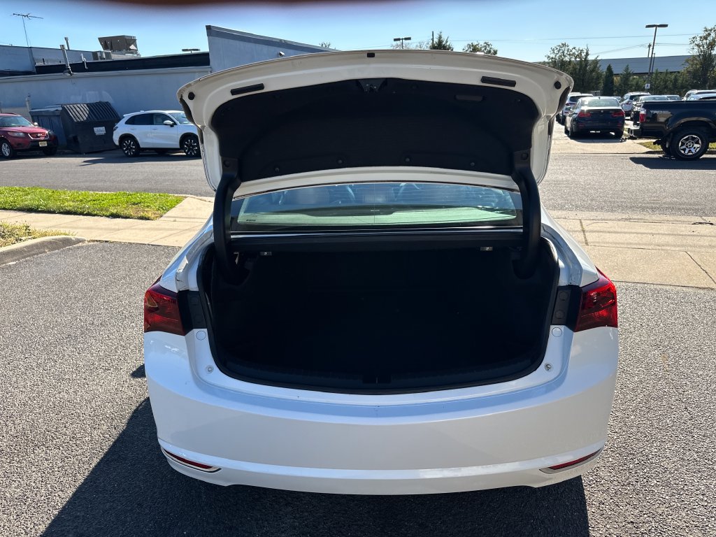Used 2016 Acura TLX w/ Technology Package FWD image 17