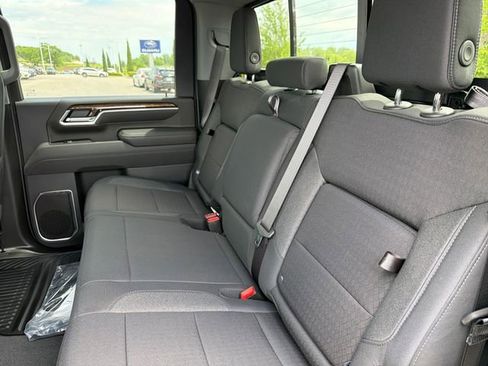 New 2026 GMC Sierra 2500 SLE w/ SLE Value Package; AWD/4WD image 20