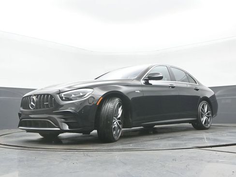 Used 2023 Mercedes-Benz E 53 AMG 4MATIC Sedan image 27