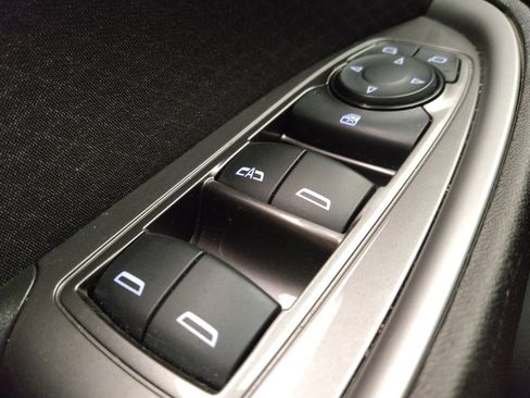 Used 2023 Chevrolet Malibu LT FWD image 27