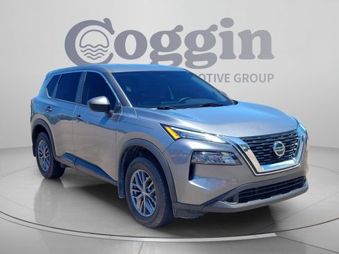 Used 2021 Nissan Rogue S FWD image 7