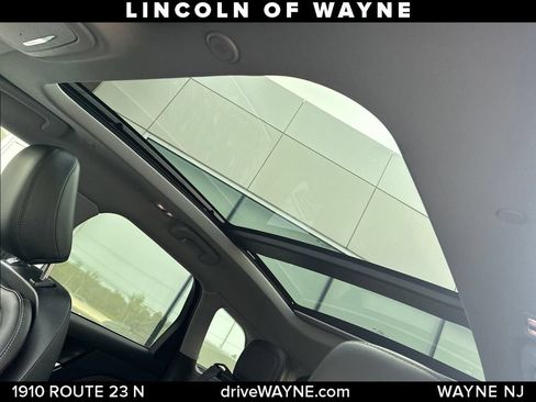 Certified 2021 Lincoln Corsair AWD w/ Premium Package image 15