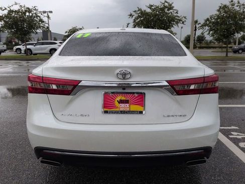 Used 2017 Toyota Avalon Limited FWD image 5