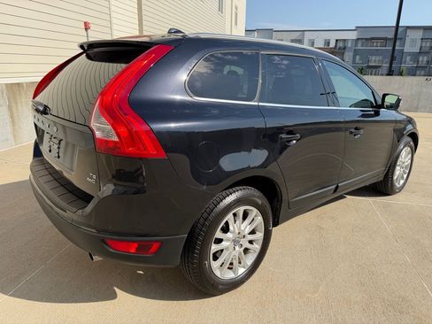 Used 2010 Volvo XC60 T6 AWD/4WD image 3