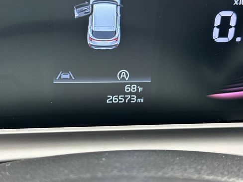 Used 2025 Kia Seltos LX image 34