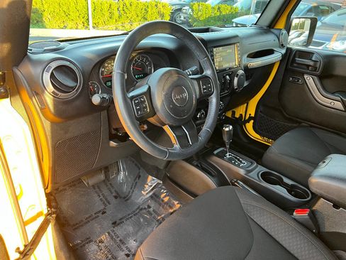 Used 2015 Jeep Wrangler Unlimited Sport w/ Quick Order Package 24S image 18