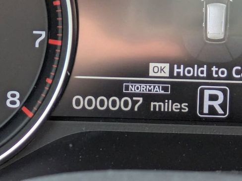 New 2026 Mitsubishi Outlander SE image 31