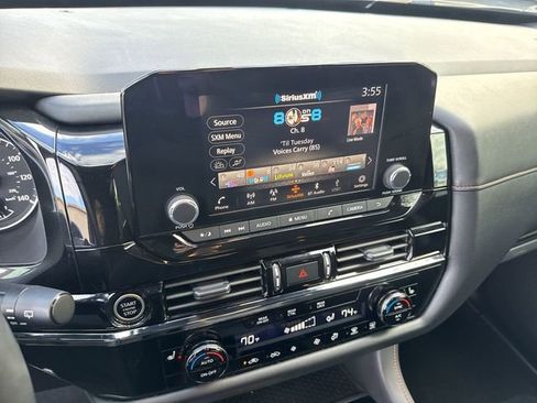 Used 2024 Nissan Pathfinder Rock Creek AWD/4WD image 21