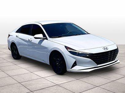 Used 2021 Hyundai Elantra SEL