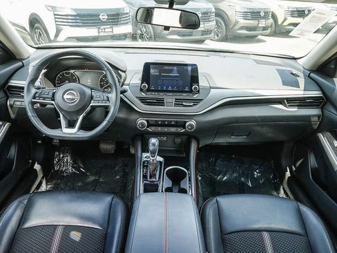 Certified 2023 Nissan Altima 2.5 SR FWD image 12