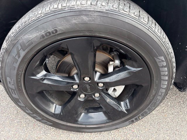 Used 2023 Jeep Grand Cherokee Altitude AWD/4WD image 10