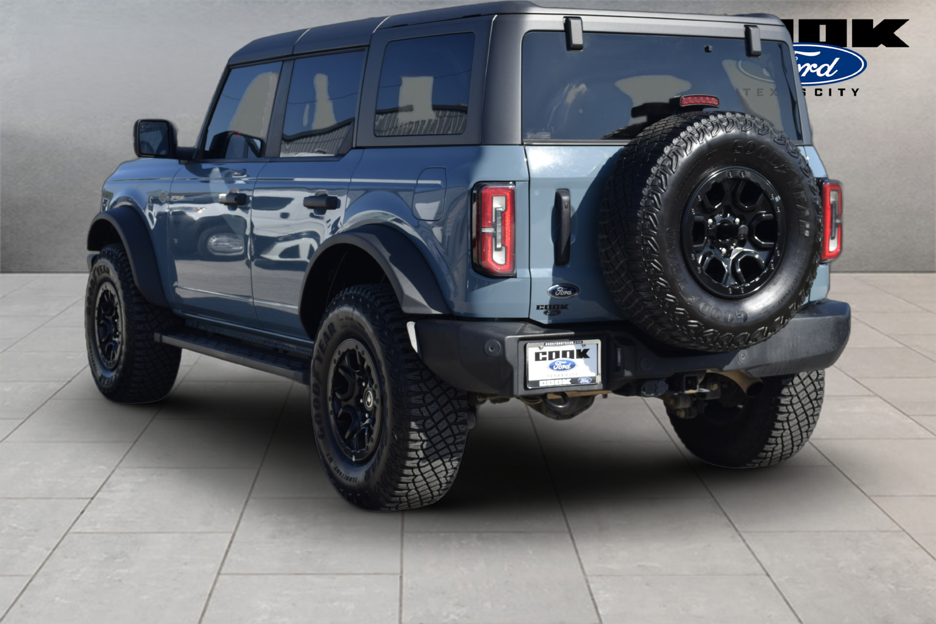Certified 2023 Ford Bronco Wildtrak AWD/4WD image 4