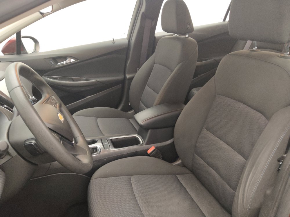Used 2016 Chevrolet Cruze LT w/ Sun And Sound Package FWD image 17