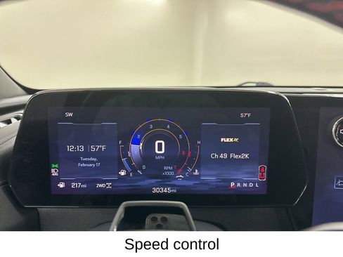 Used 2024 Chevrolet Traverse RS image 41