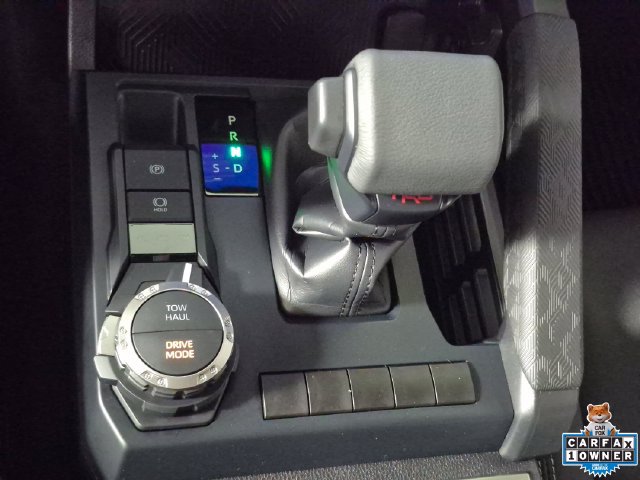 Used 2025 Toyota Tacoma TRD Sport AWD/4WD image 19