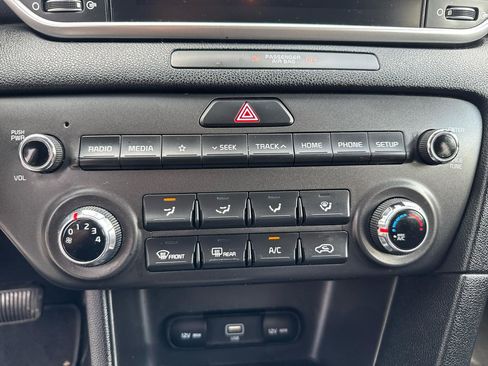 Used 2020 Kia Sportage LX FWD image 18