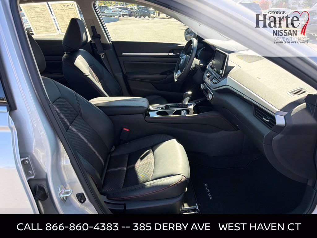 Certified 2024 Nissan Altima 2.5 SR AWD/4WD image 29