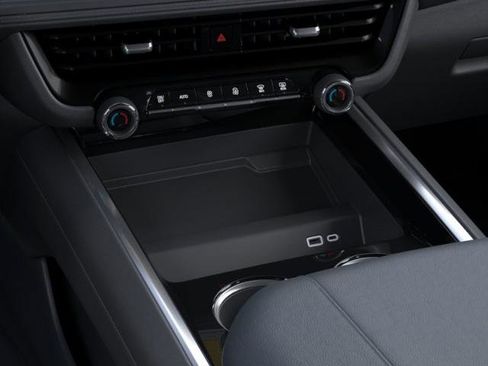 New 2026 Chevrolet Suburban LS w/ LPO, Dark Essentials Package image 23