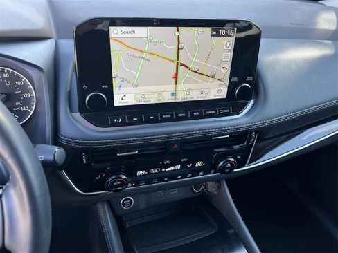 Certified 2023 Nissan Rogue SL w/ SL Premium Package image 16