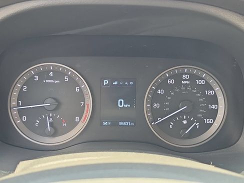 Used 2017 Hyundai Tucson SE w/ SE Popular Package 02 FWD image 24