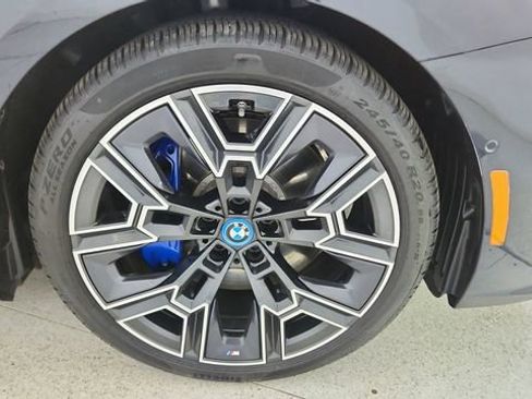 Used 2025 BMW i5 xDrive40 w/ M Sport Package image 61
