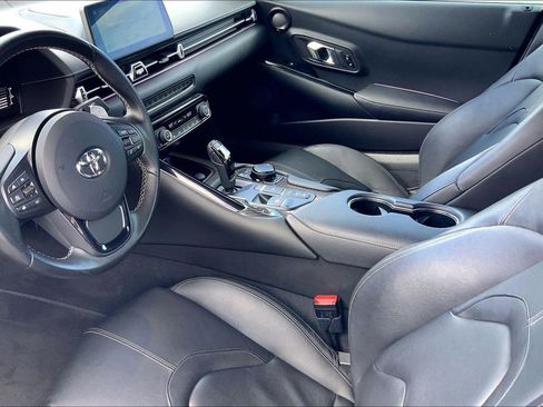 Used 2022 Toyota Supra RWD image 16
