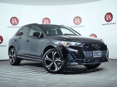 Certified 2023 Audi Q3 2.0T Premium Plus AWD/4WD image 1