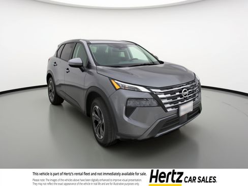 Used 2025 Nissan Rogue SV image 1