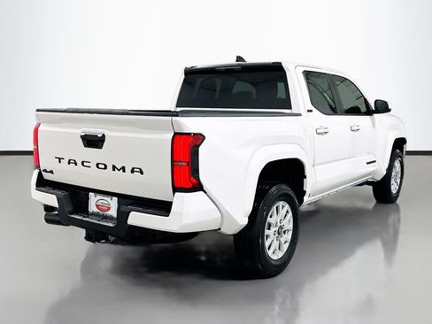 New 2026 Toyota Tacoma SR5 AWD/4WD image 4