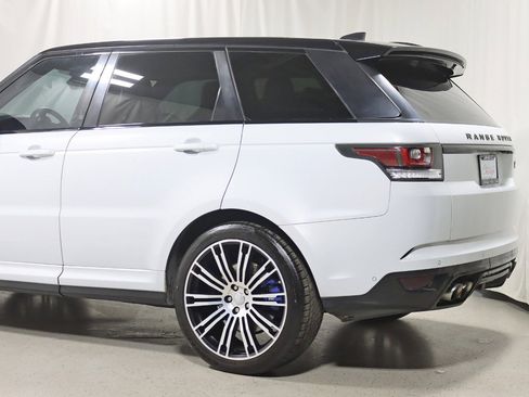 Used 2017 Land Rover Range Rover Sport SVR image 10