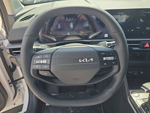 New 2026 Kia Sportage LX FWD image 29