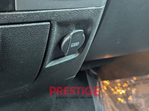 Used 2024 RAM 1500 Classic Warlock image 26