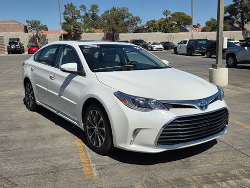 Used 2016 Toyota Avalon XLE Premium w/ Protection Package image 3