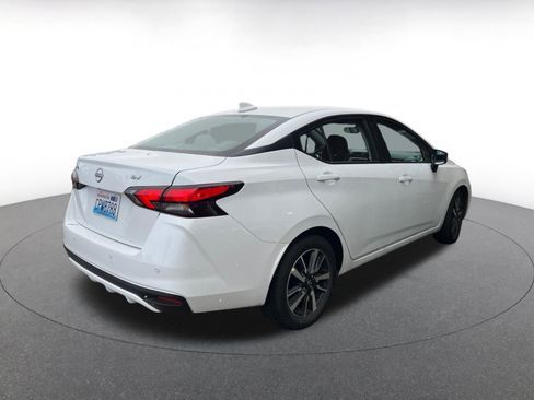 Used 2025 Nissan Versa SV image 7