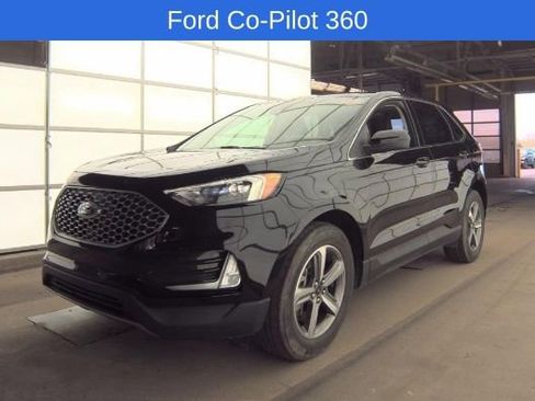 Used 2024 Ford Edge SEL w/ Convenience Package AWD/4WD image 2