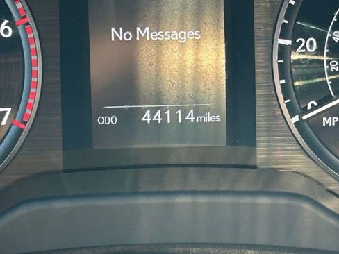 Used 2023 Lexus GX 460 Premium w/ Premium Package image 20