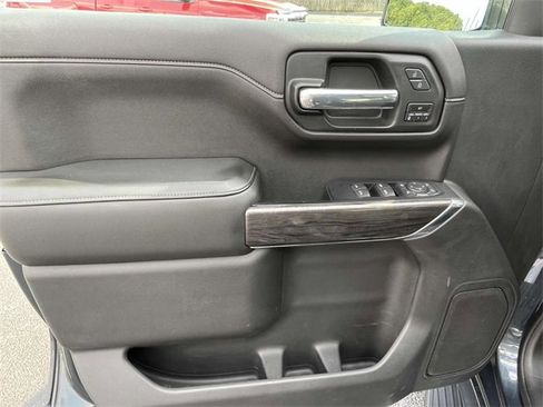 Used 2020 Chevrolet Silverado 1500 LTZ image 17