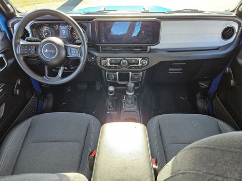 Used 2024 Jeep Wrangler Sport image 11