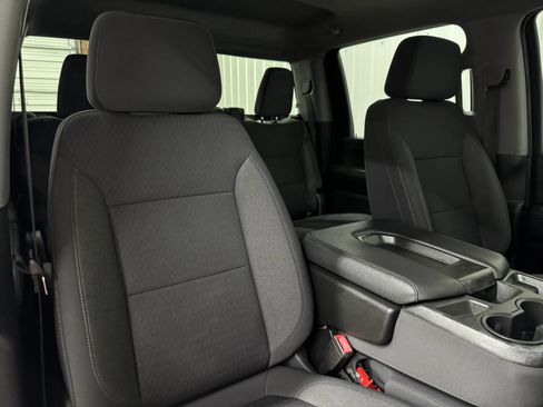 Used 2022 Chevrolet Silverado 2500 LT w/ Convenience Package AWD/4WD image 12