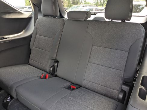 New 2025 Chevrolet Traverse LT w/ Enhanced Driving Package image 24