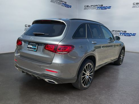 Used 2021 Mercedes-Benz GLC 300 w/ AMG Line image 5