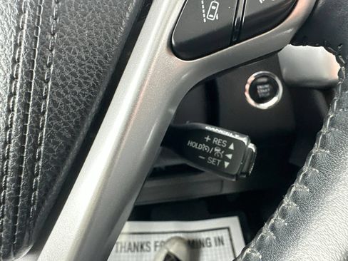 Used 2017 Toyota Highlander XLE AWD/4WD image 59